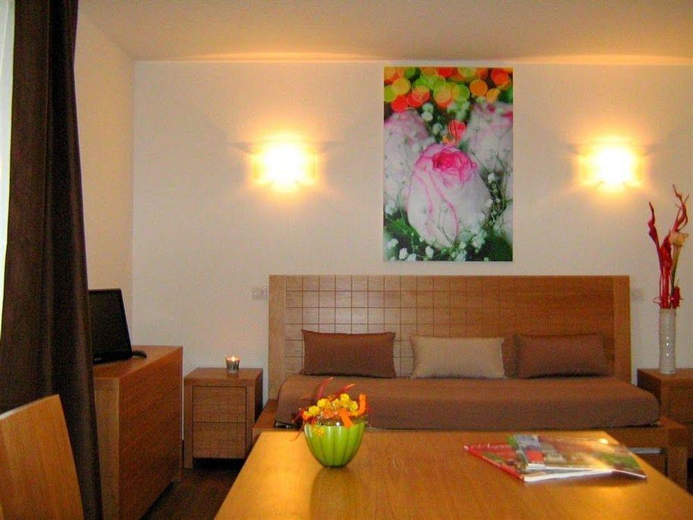 Comfort Aparthotel Mutzig Portes D'Alsace ภายนอก รูปภาพ